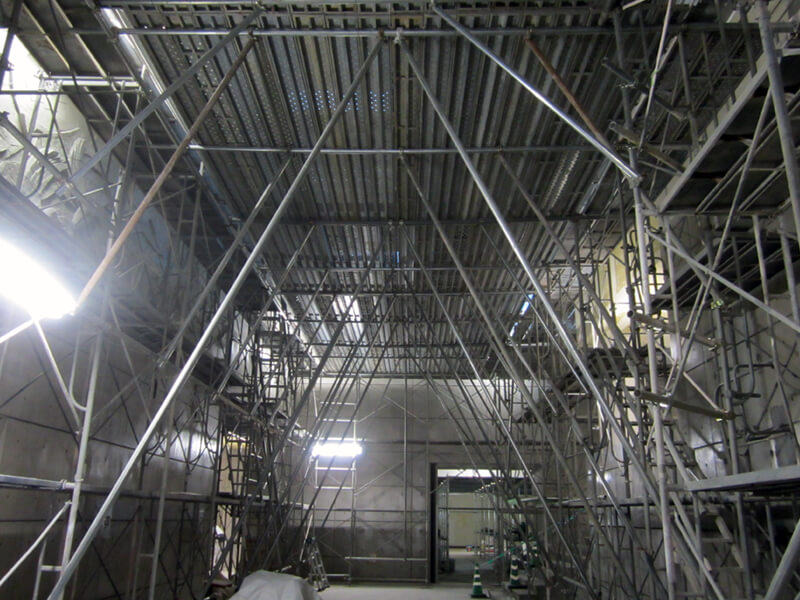 枠組み足場写真